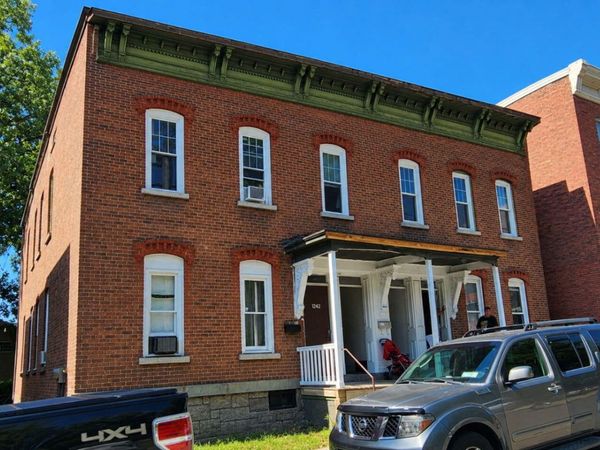 10 Voorhees Street, Unit 10, Amsterdam, NY 12010
