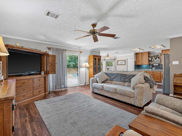 901 Dogwood TRL, Cedar Park, TX 78613