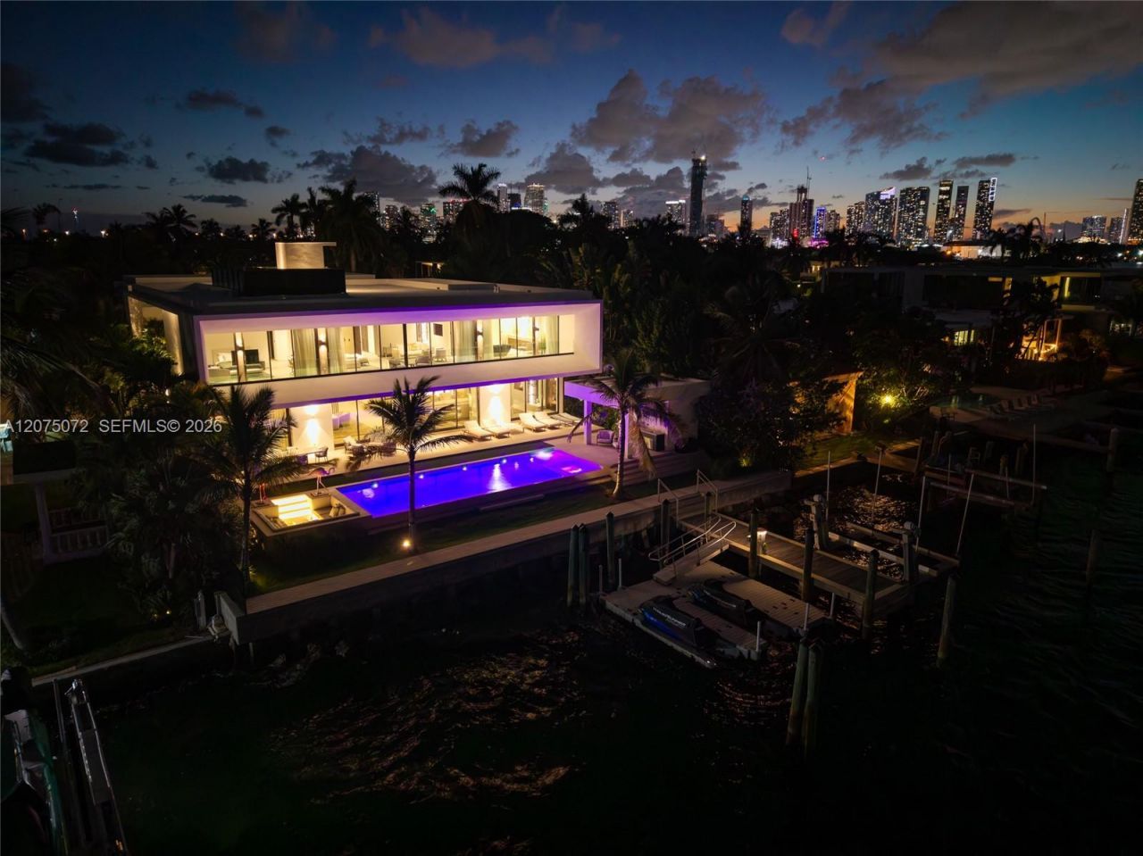 375 N Hibiscus Dr, Miami Beach, FL 33139 Photo