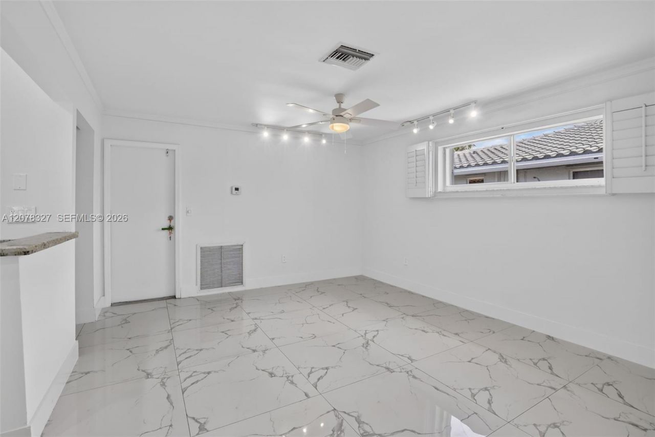 3661 N 52nd Ave, Hollywood, FL 33021 Photo