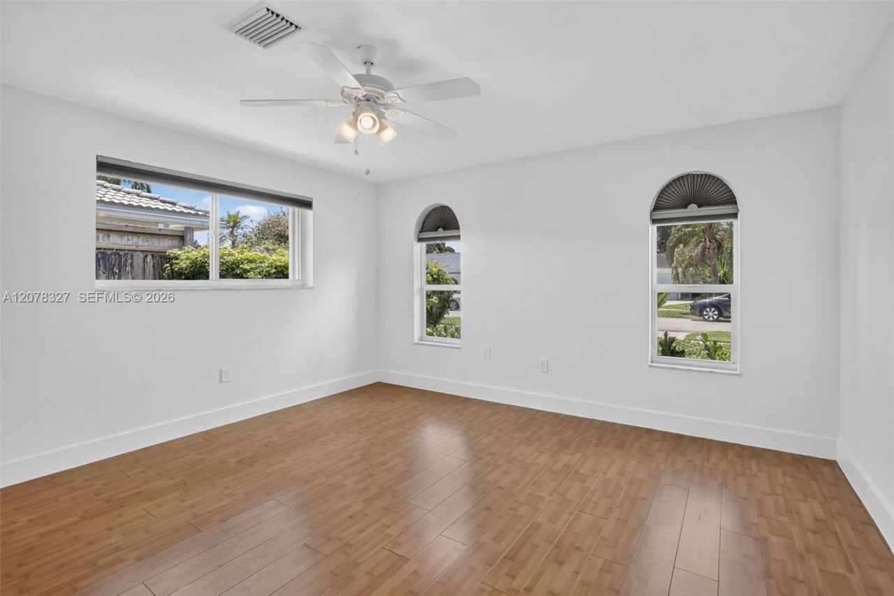 3661 N 52nd Ave, Hollywood, FL 33021 Photo