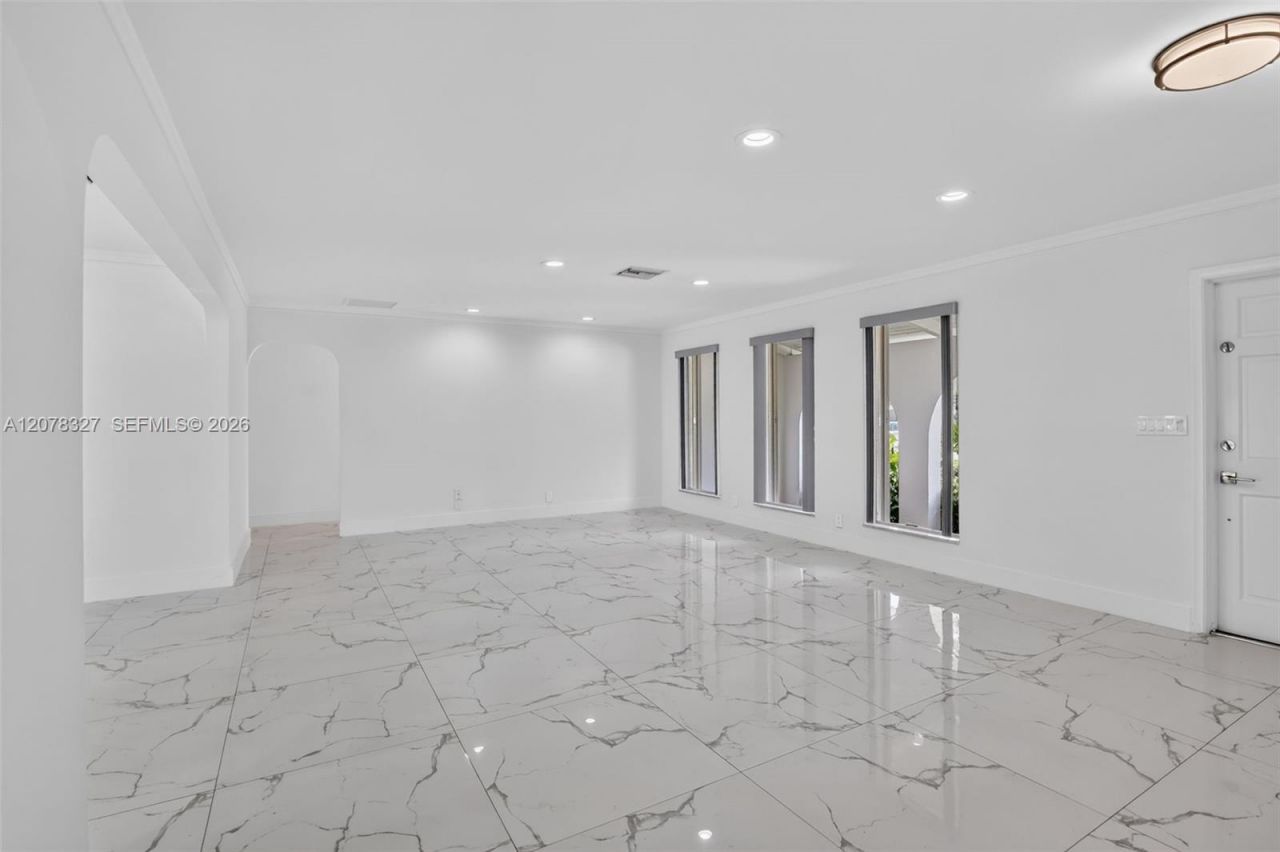 3661 N 52nd Ave, Hollywood, FL 33021 Photo