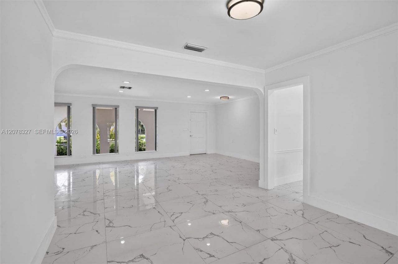 3661 N 52nd Ave, Hollywood, FL 33021 Photo