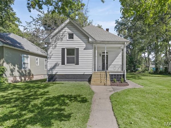 106 Hazel Ave. Avenue, Belleville, IL 62223