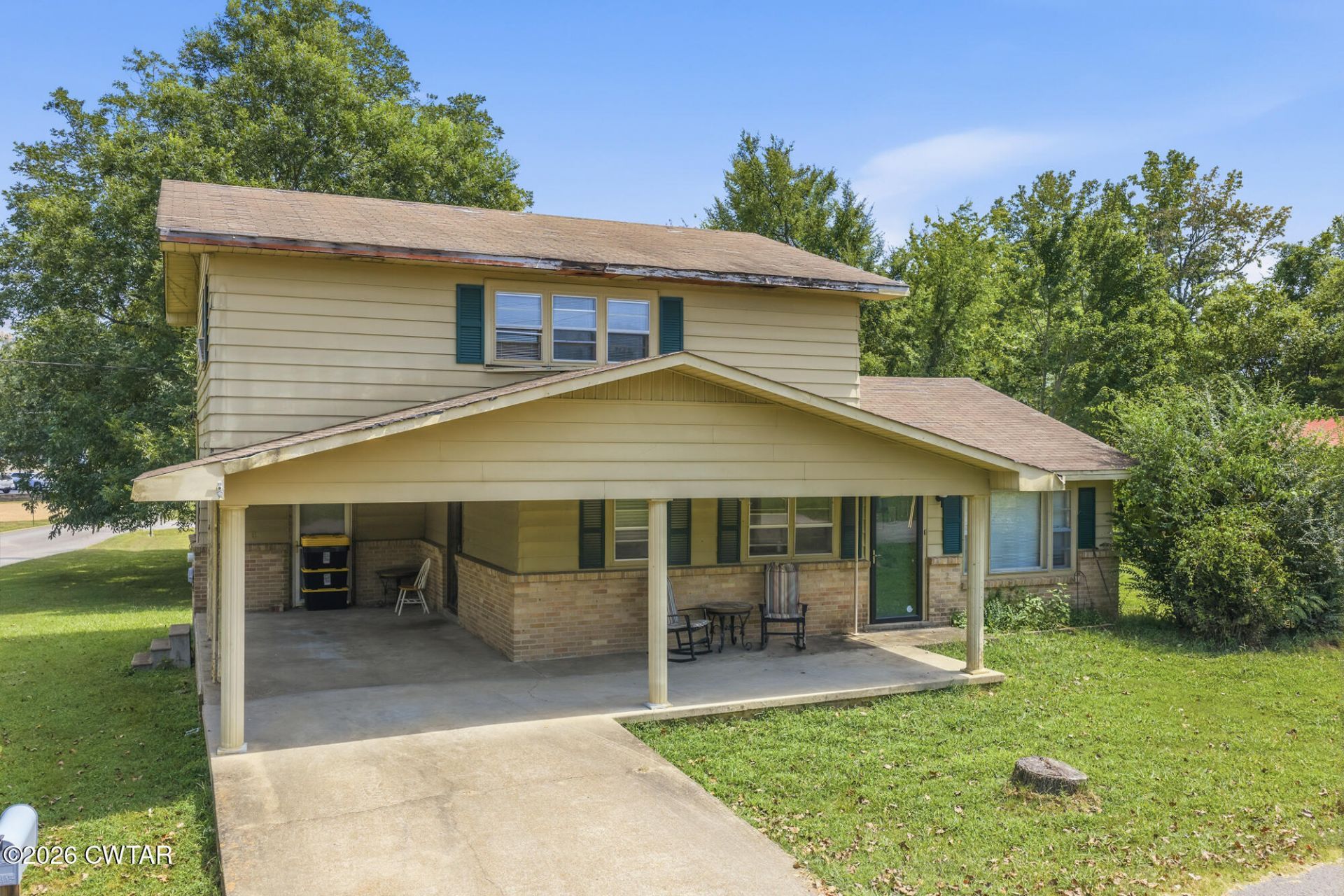 180 Florida Avenue N, Parsons, TN 38363 Main Photo