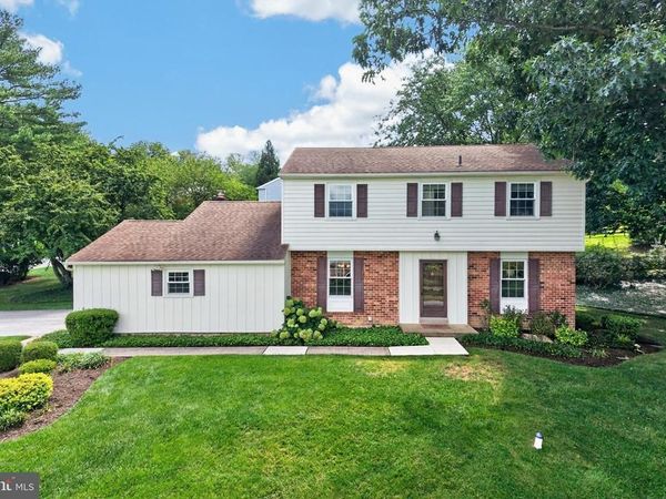 600 BRECKNOCK DRIVE, EXTON, PA 19341