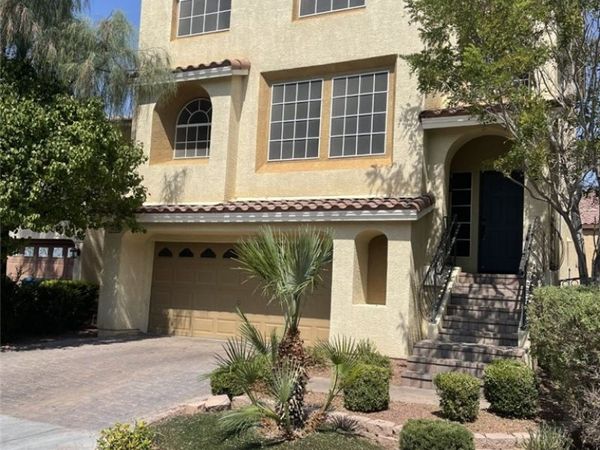 9840 Giant Steps Court , Las Vegas, NV 89141