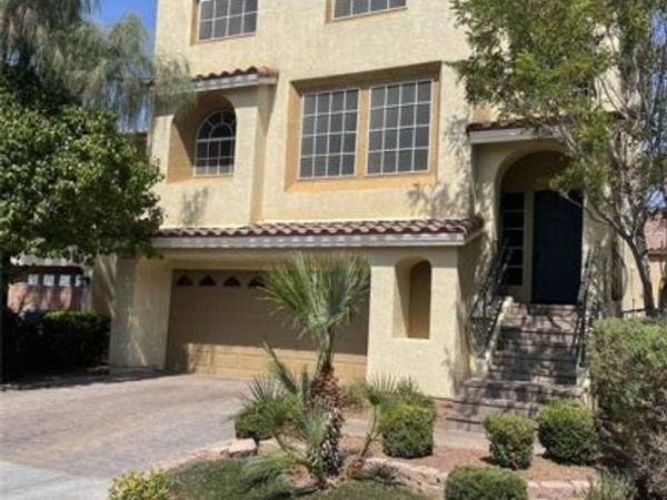 9840 Giant Steps Court , Las Vegas, NV 89141