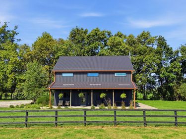 704 Lake Road, Paris, KY 40361