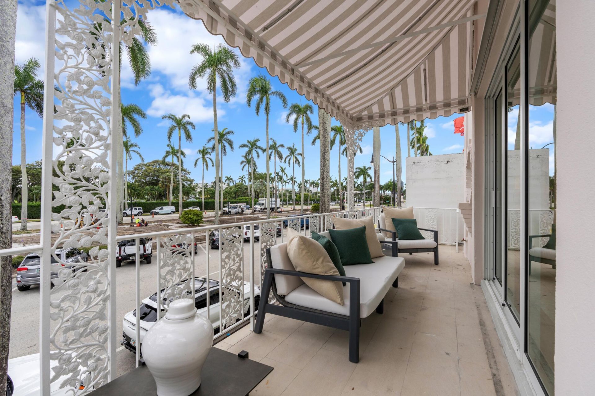 255 Royal Poinciana Way, Unit 2nd floor, Palm Beach, FL 33480 Photo