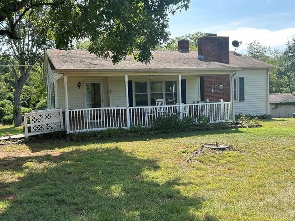 3826 Harris Creek Road, Lawndale, NC 28090