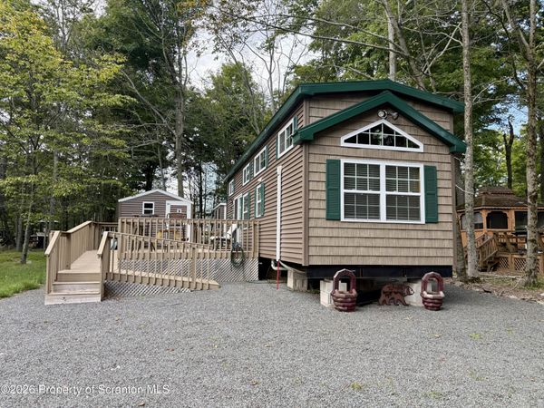 167 Recreation Run , Covington Twp, PA 18424