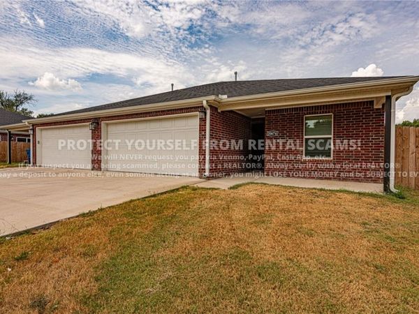 20674 Dawn Hill East Road , Gentry, AR 72734