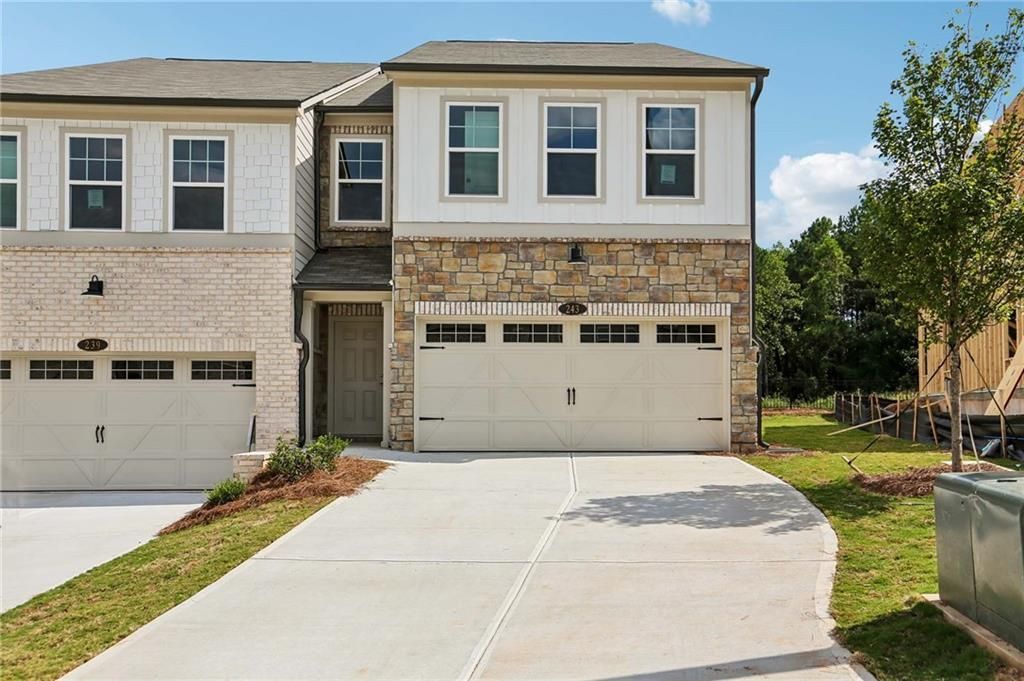 243 Kinship Drive Sw, Mableton, GA 30126 Main Photo