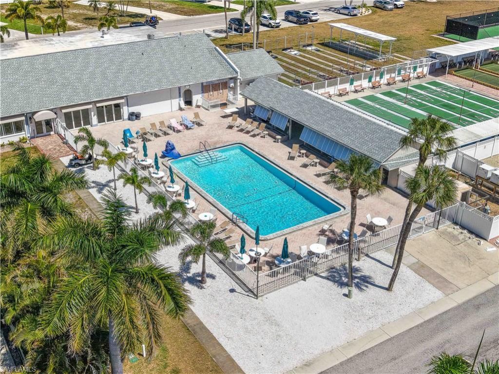 17931 Bryan Ct , Fort Myers Beach, FL 33931 Photo