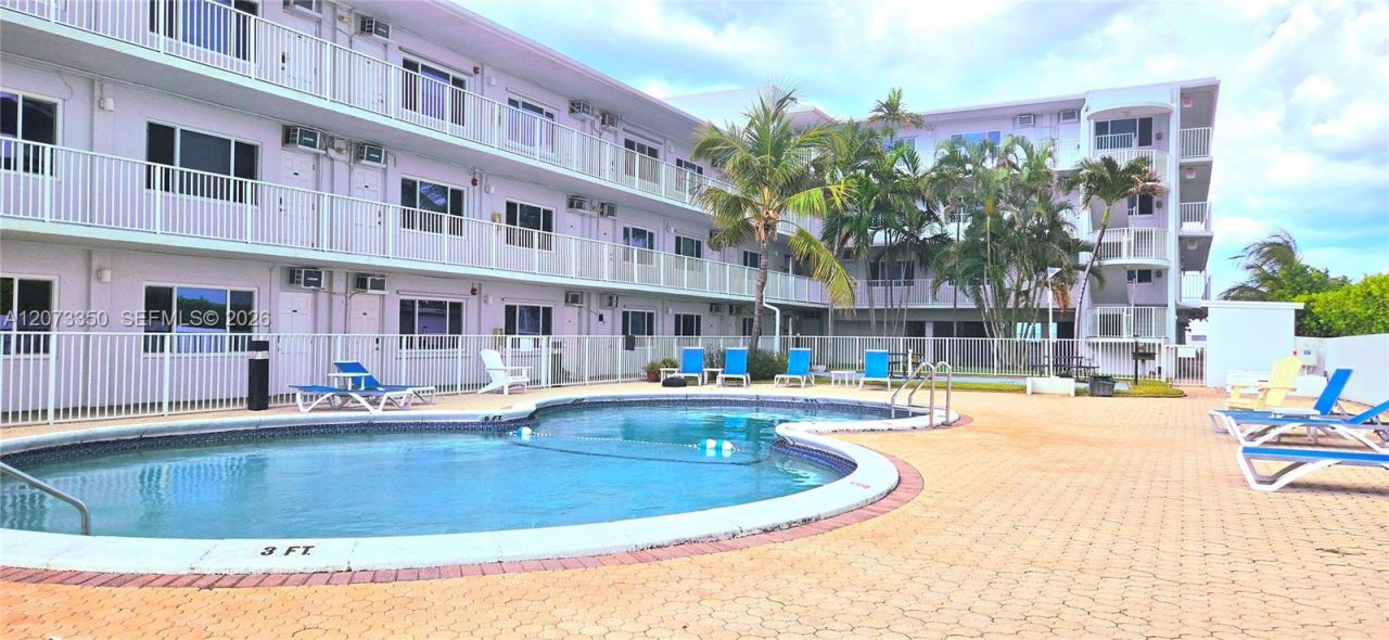 1480 S Ocean Blvd, Unit 116, Lauderdale by the Sea, FL 33062 Photo