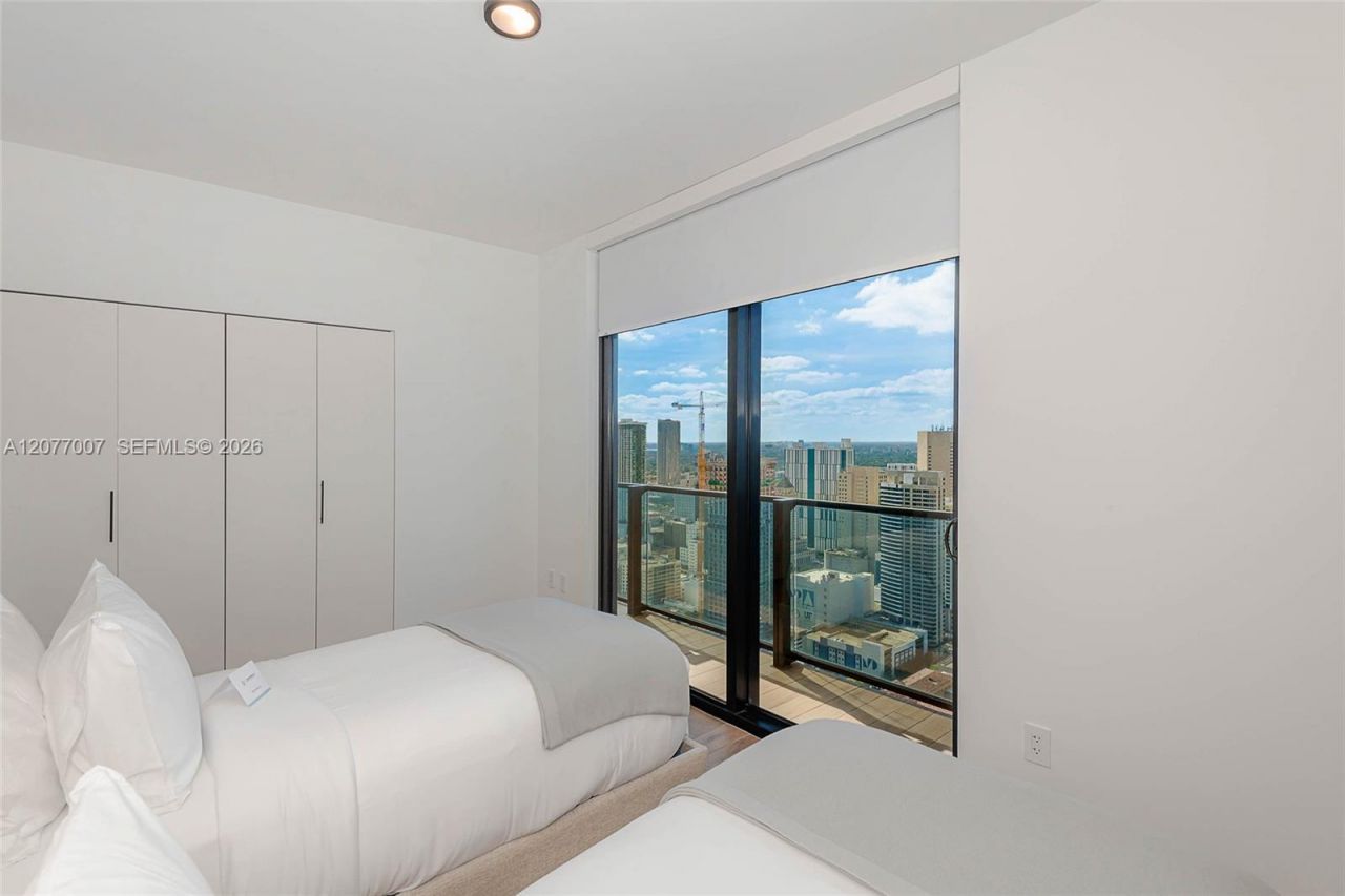 398 NE 5th, Unit 4118, Miami, FL 33132 Photo