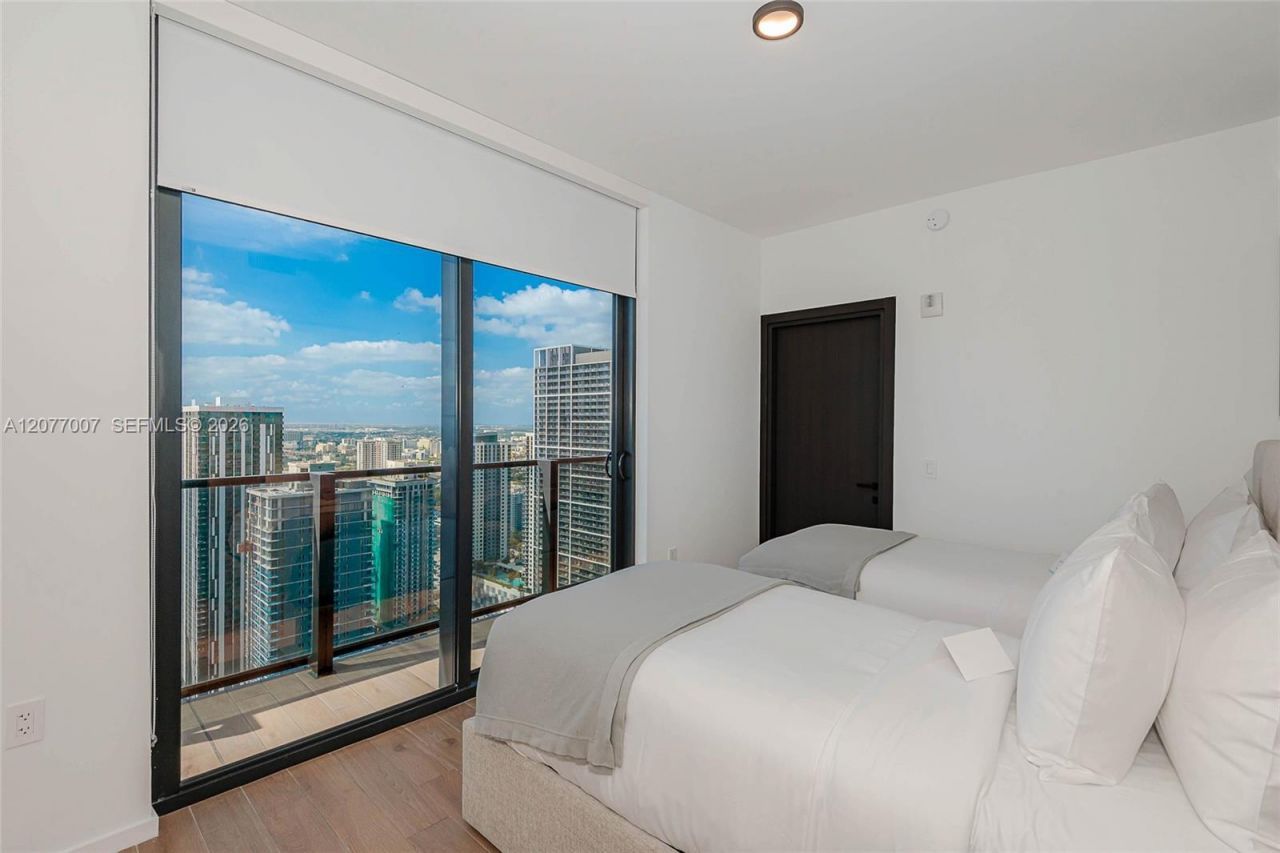 398 NE 5th, Unit 4118, Miami, FL 33132 Photo