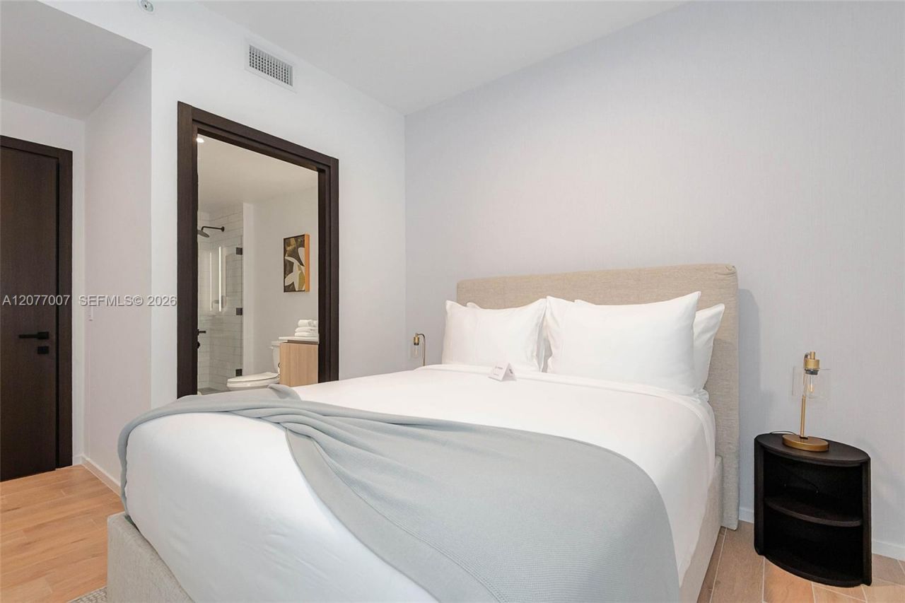 398 NE 5th, Unit 4118, Miami, FL 33132 Photo
