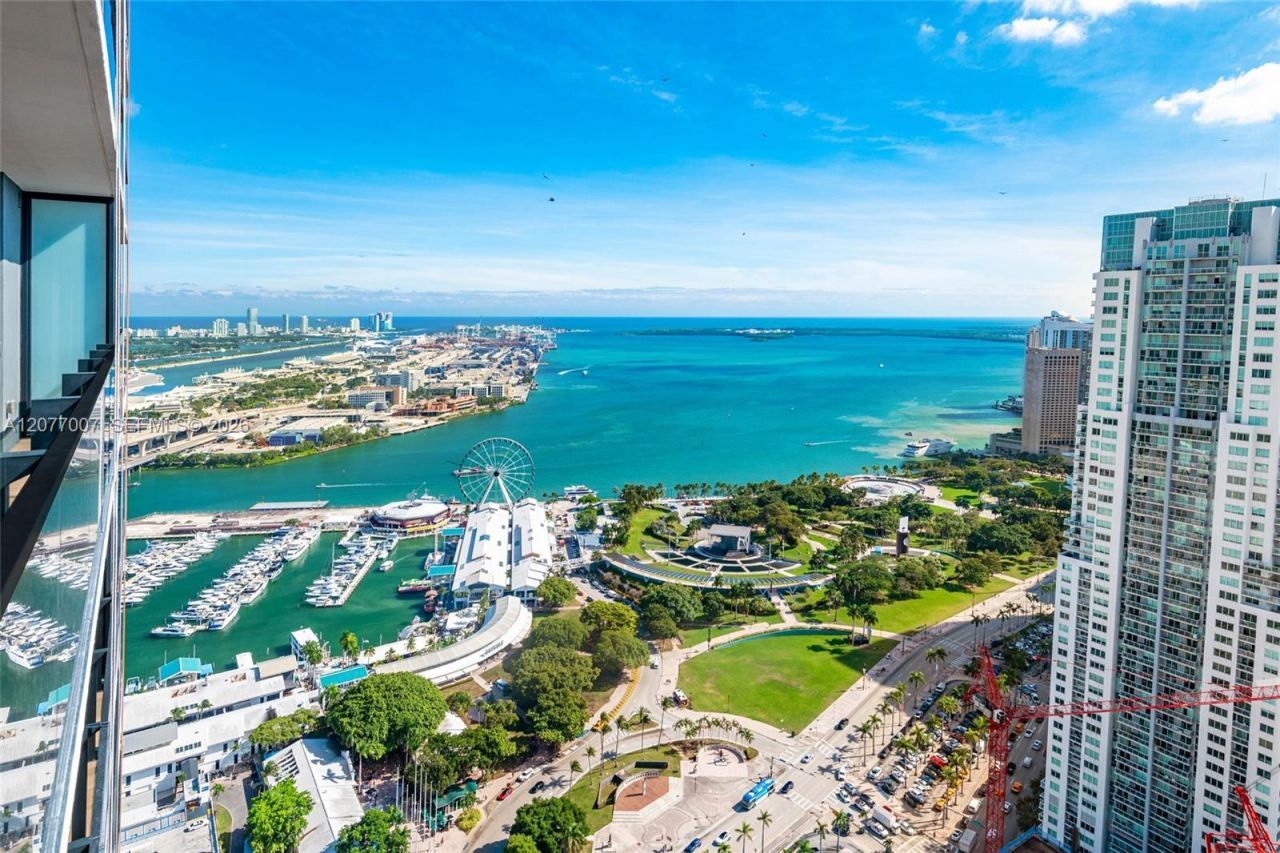 398 NE 5th, Unit 4118, Miami, FL 33132 Photo