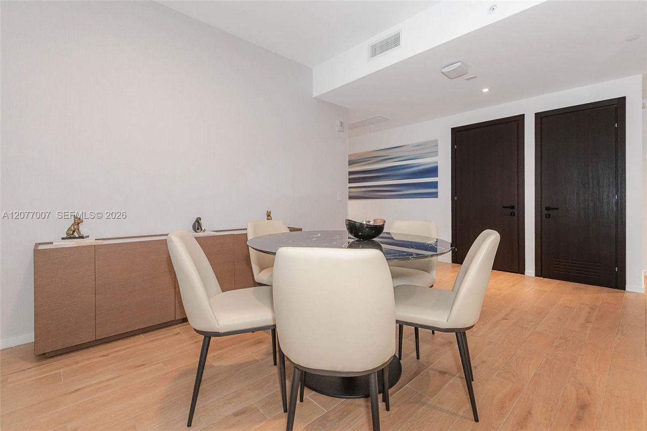 398 NE 5th, Unit 4118, Miami, FL 33132 Photo