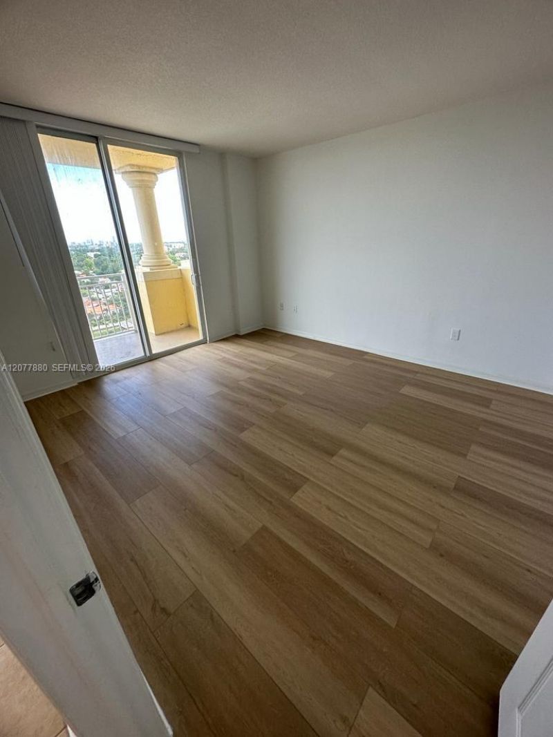 215 SW 42nd Ave , Unit PH11, Miami, FL 33134 Photo