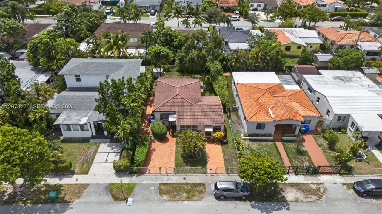 4940 SW 5th Ter , Miami, FL 33134 Photo