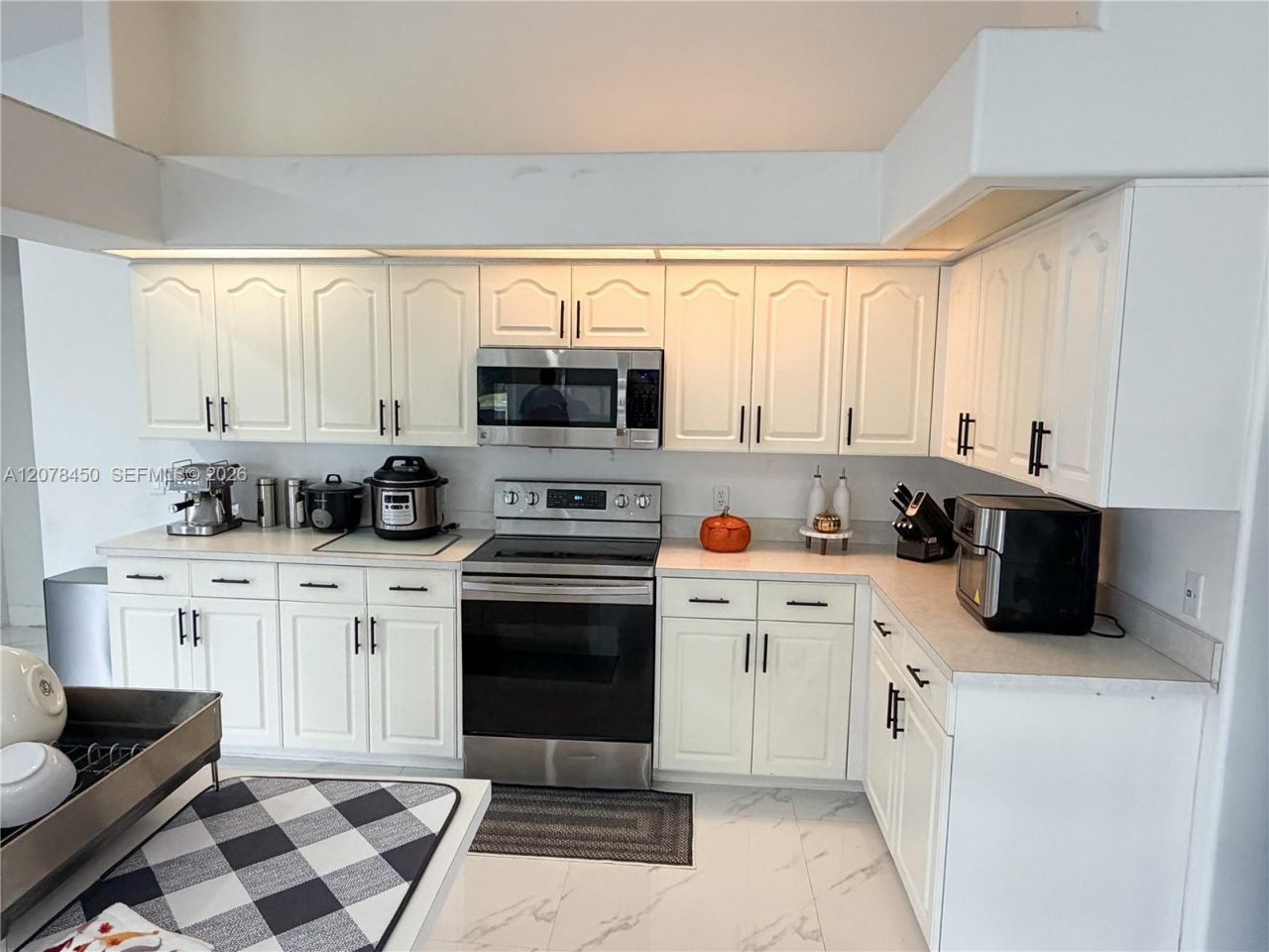 405 Mc Kinley , Lehigh Acres, FL 33972 Photo