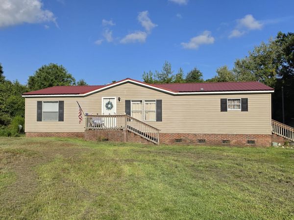 456 Russells Creek Road , Beaufort, NC 28516