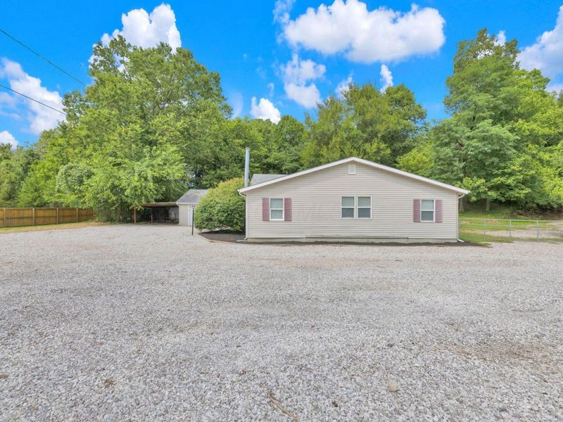 540 Huron Drive W, Heath, OH 43056 Photo 2