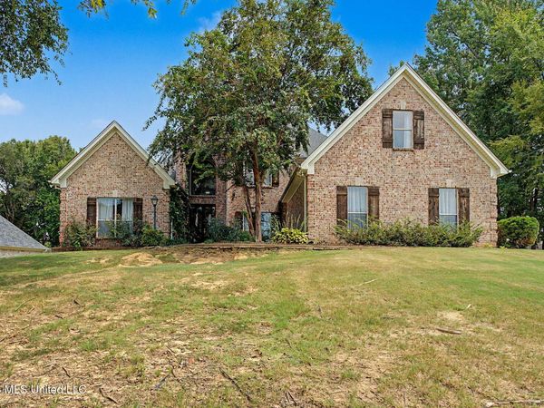 1424 Stone Gate Drive, Hernando, MS 38632