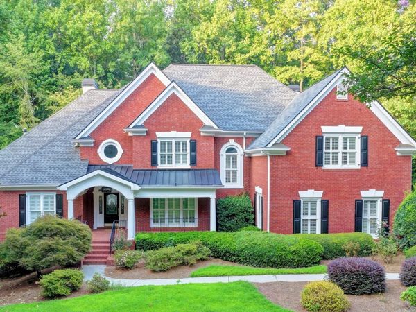 7040 Laurel Oak Drive, Suwanee, GA 30024