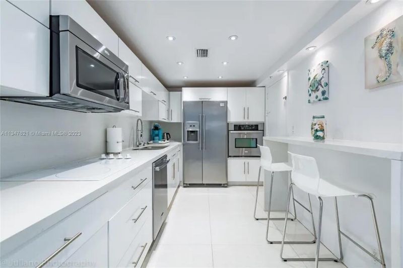 3901 S Ocean Drive, Unit 2H, Hollywood, FL 33019 Photo