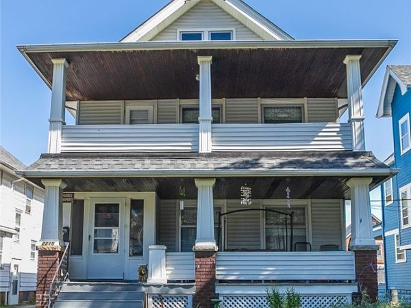 2215 W 101st Street , Cleveland, OH 44102