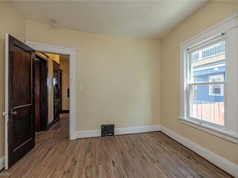 2215 W 101st Street, Cleveland, OH 44102 Photo 14