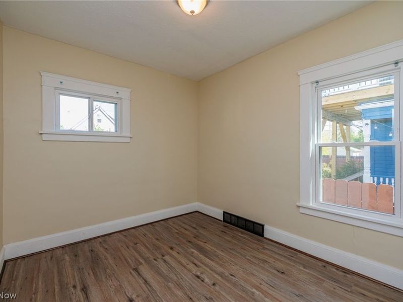 2215 W 101st Street, Cleveland, OH 44102 Photo 17