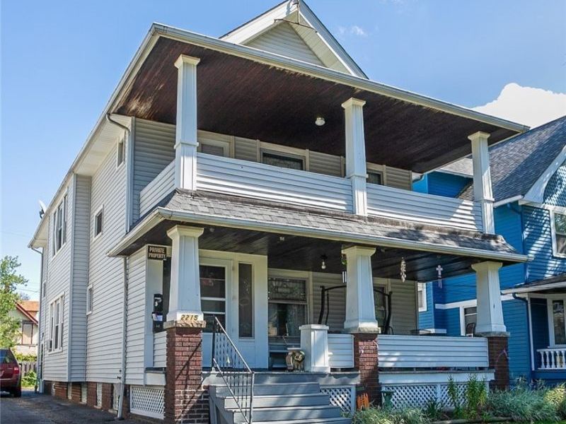 2215 W 101st Street, Cleveland, OH 44102 Photo 2