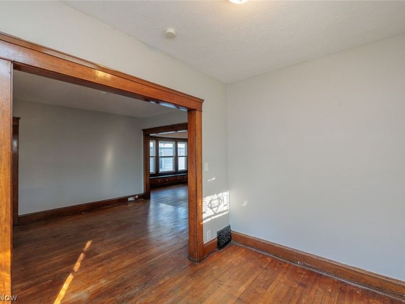 2215 W 101st Street, Cleveland, OH 44102 Photo 26