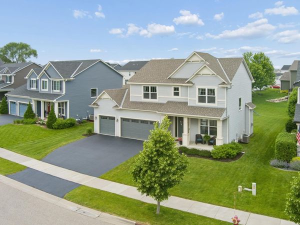 1416 Copper Hills Drive, Carver, MN 55315