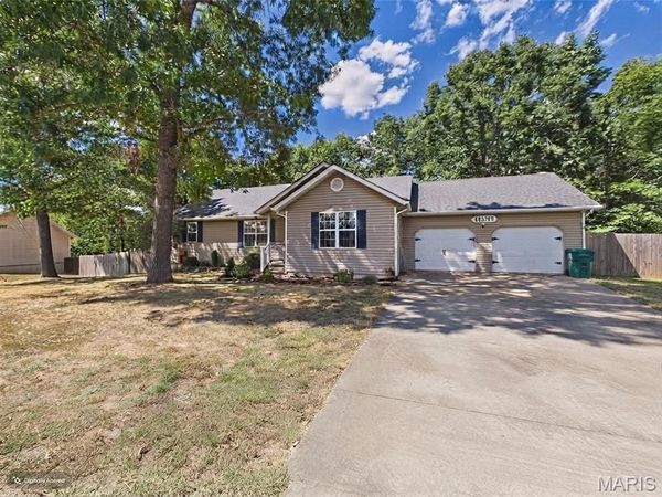 15455 Top Drive, St Robert, MO 65584