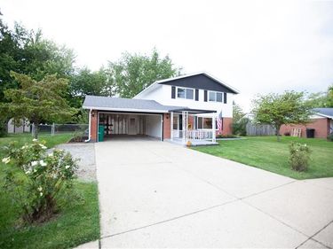 6 Danzig Lane, Fairborn, OH 45324