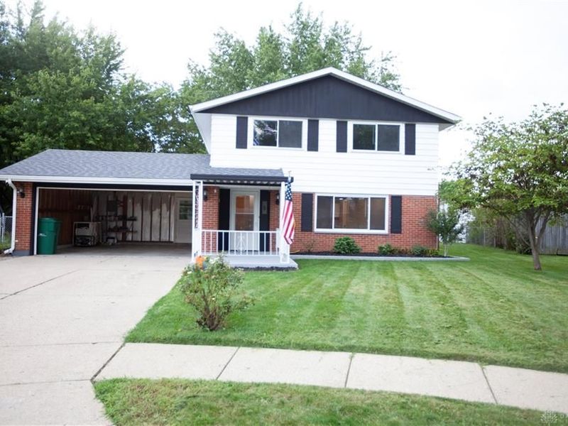6 Danzig Lane, Fairborn, OH 45324 Photo 2