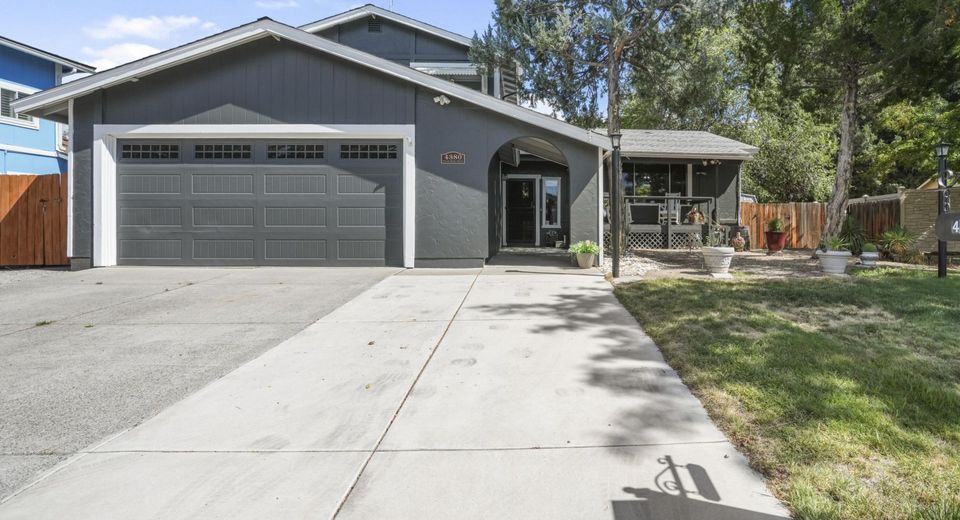 4380 Sierra Madre Drive, Reno, NV 89502 Photo