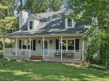 211 Regal Oaks Way, Amherst, VA 24521