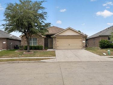 436 Cameron Hill Point, Fort Worth, TX 76134