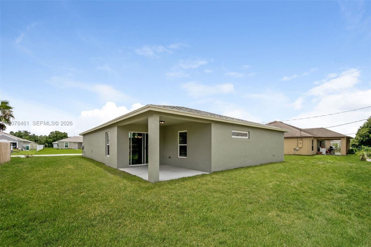 643 SW Sail Ter , Port Saint Lucie, FL 34953 Photo