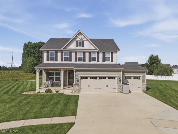 2180 Orchard Circle, Ravenna, OH 44266