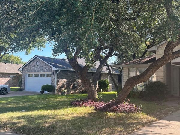 1704 Ascot LN, Cedar Park, TX 78613