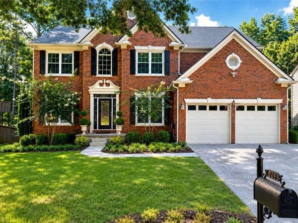 703 Waveland Drive, Woodstock, GA 30189
