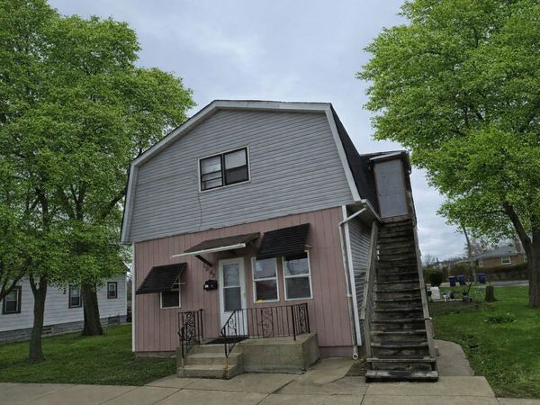 1949 BURR OAK Avenue , Blue Island, IL 60406